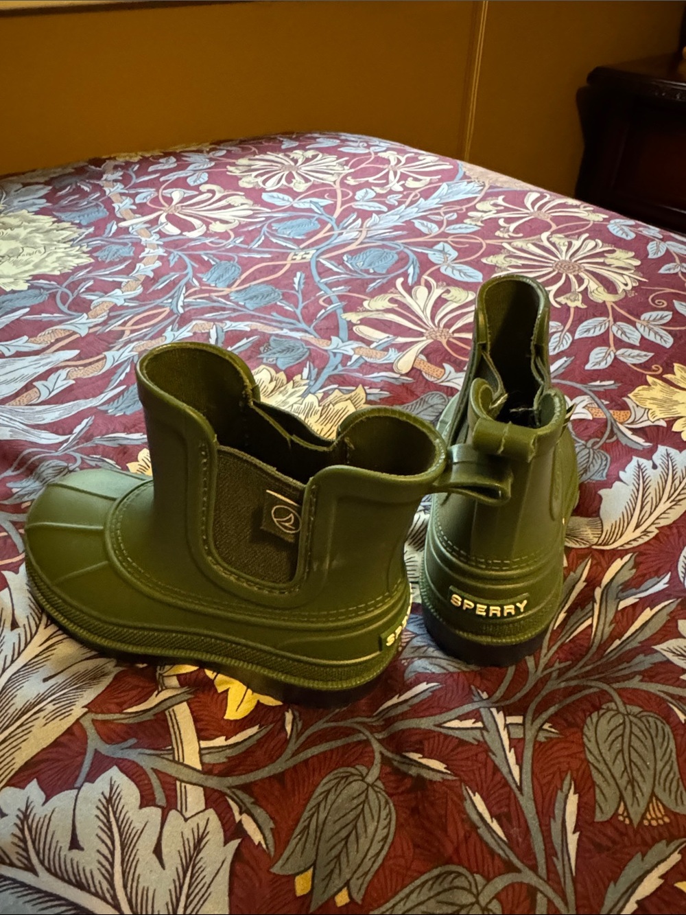 Sperry Kids Olive Waterproof Pull-On Rain Boots